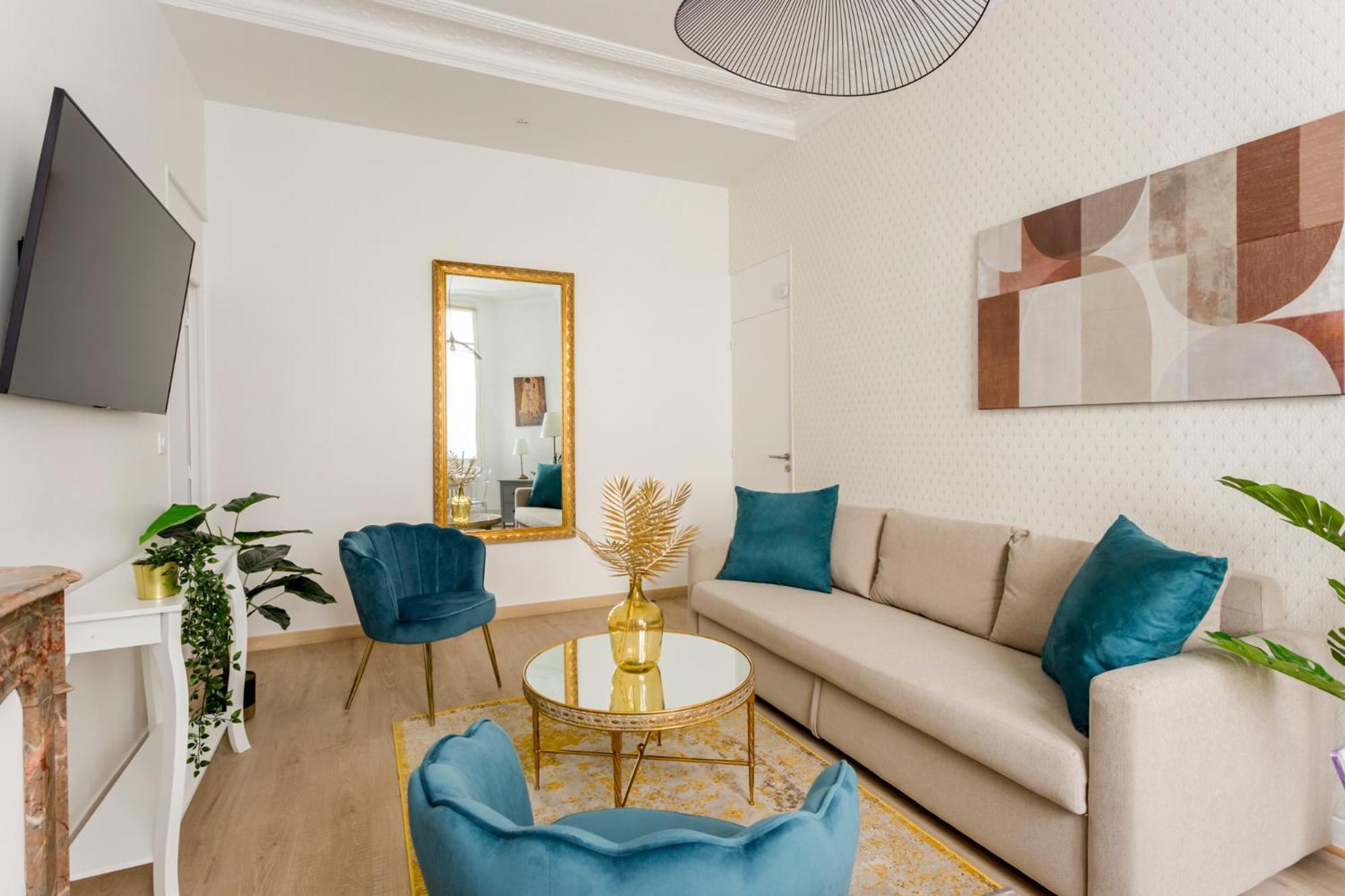 Cozy Apartment - Champs Elysees - Wagram パリ エクステリア 写真