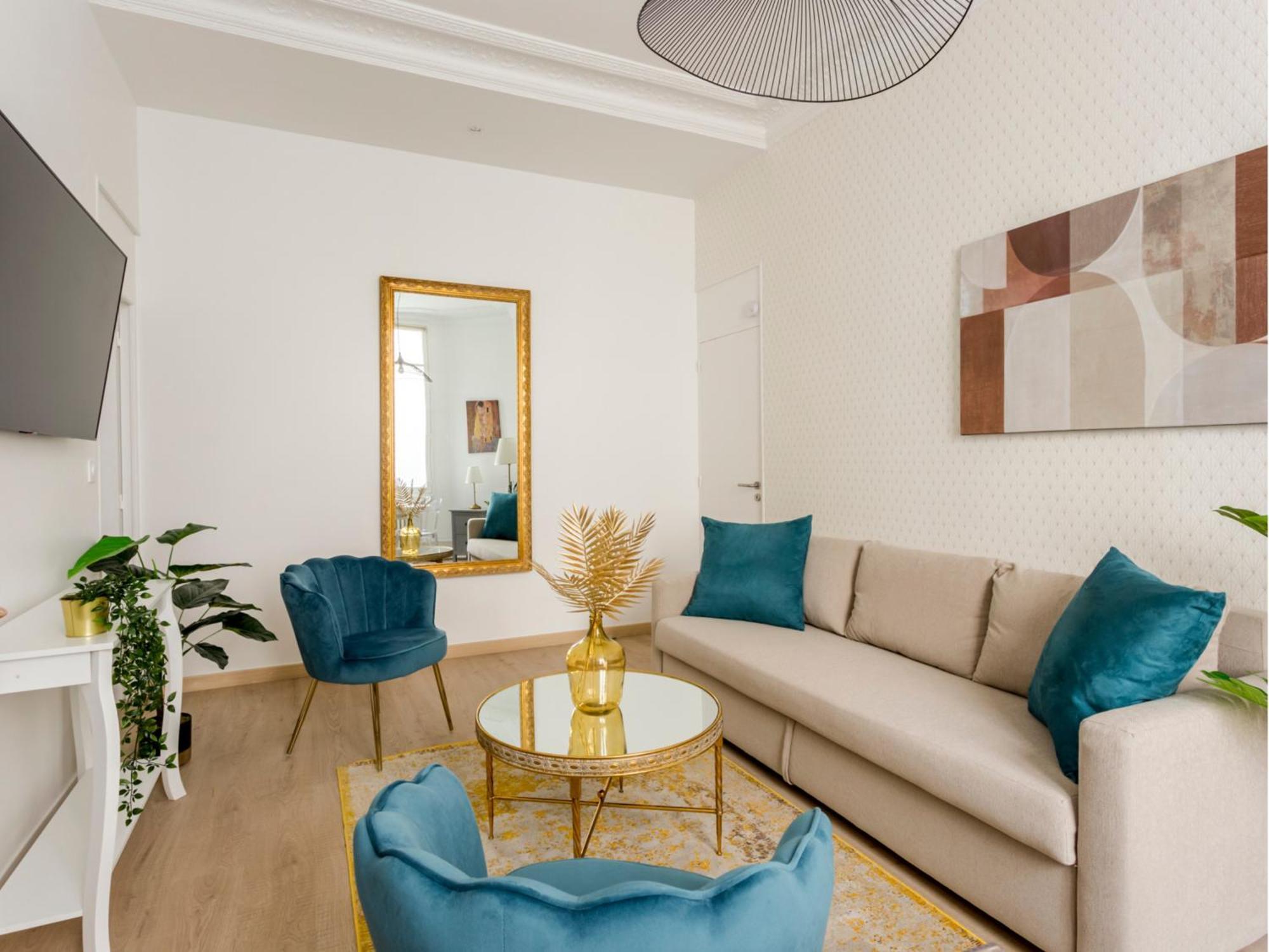 Cozy Apartment - Champs Elysees - Wagram パリ エクステリア 写真
