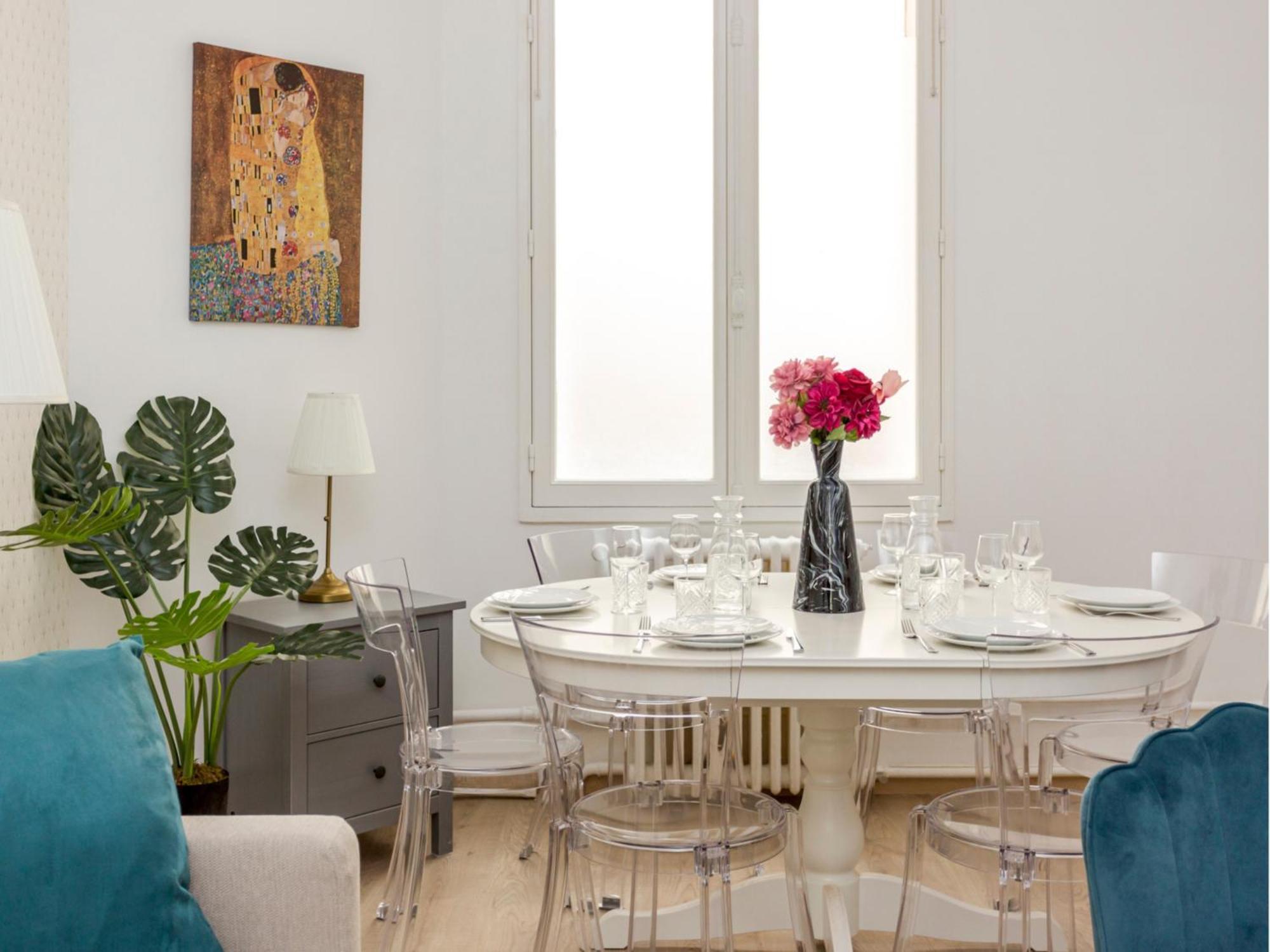 Cozy Apartment - Champs Elysees - Wagram パリ エクステリア 写真