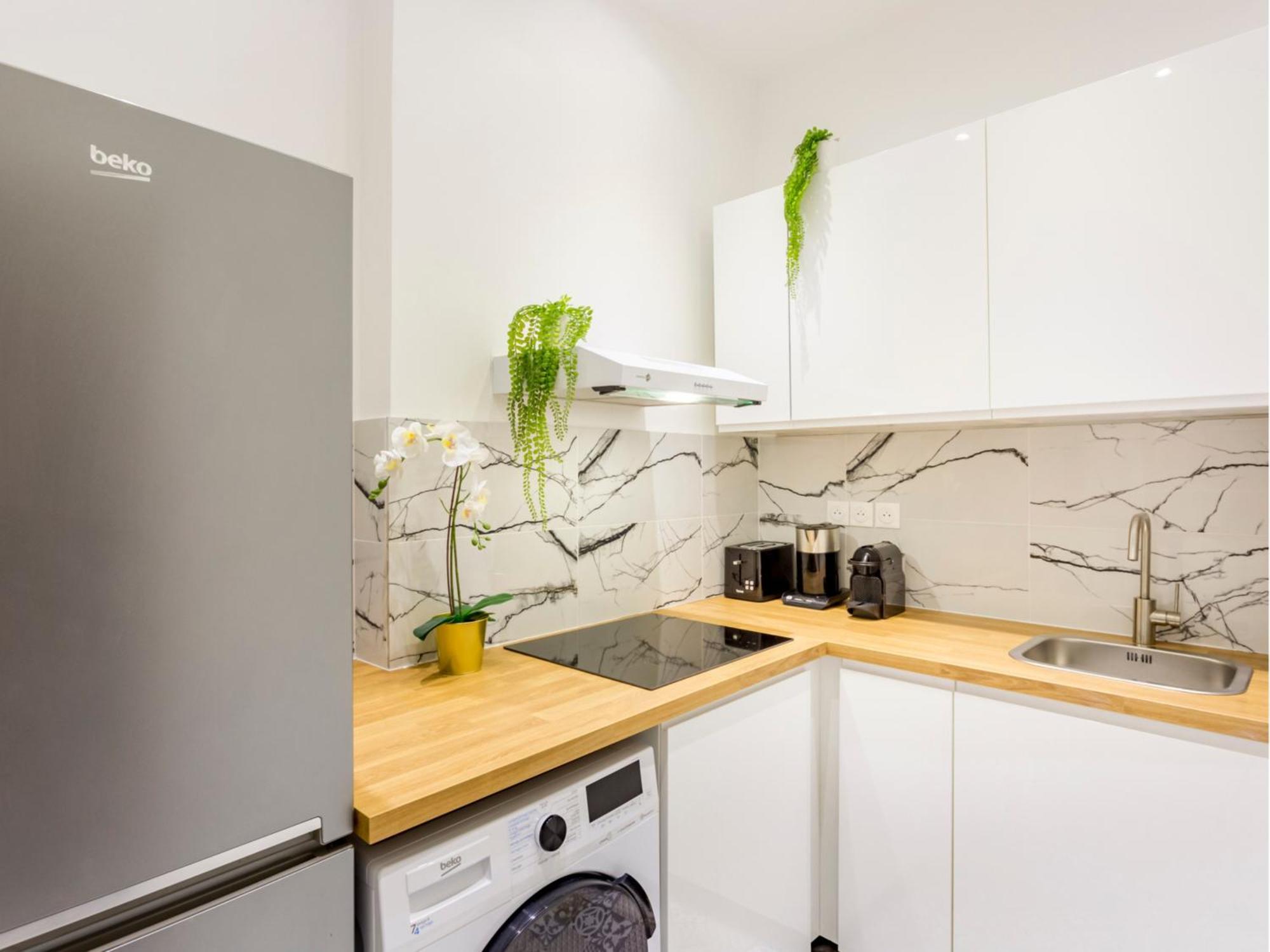 Cozy Apartment - Champs Elysees - Wagram パリ エクステリア 写真