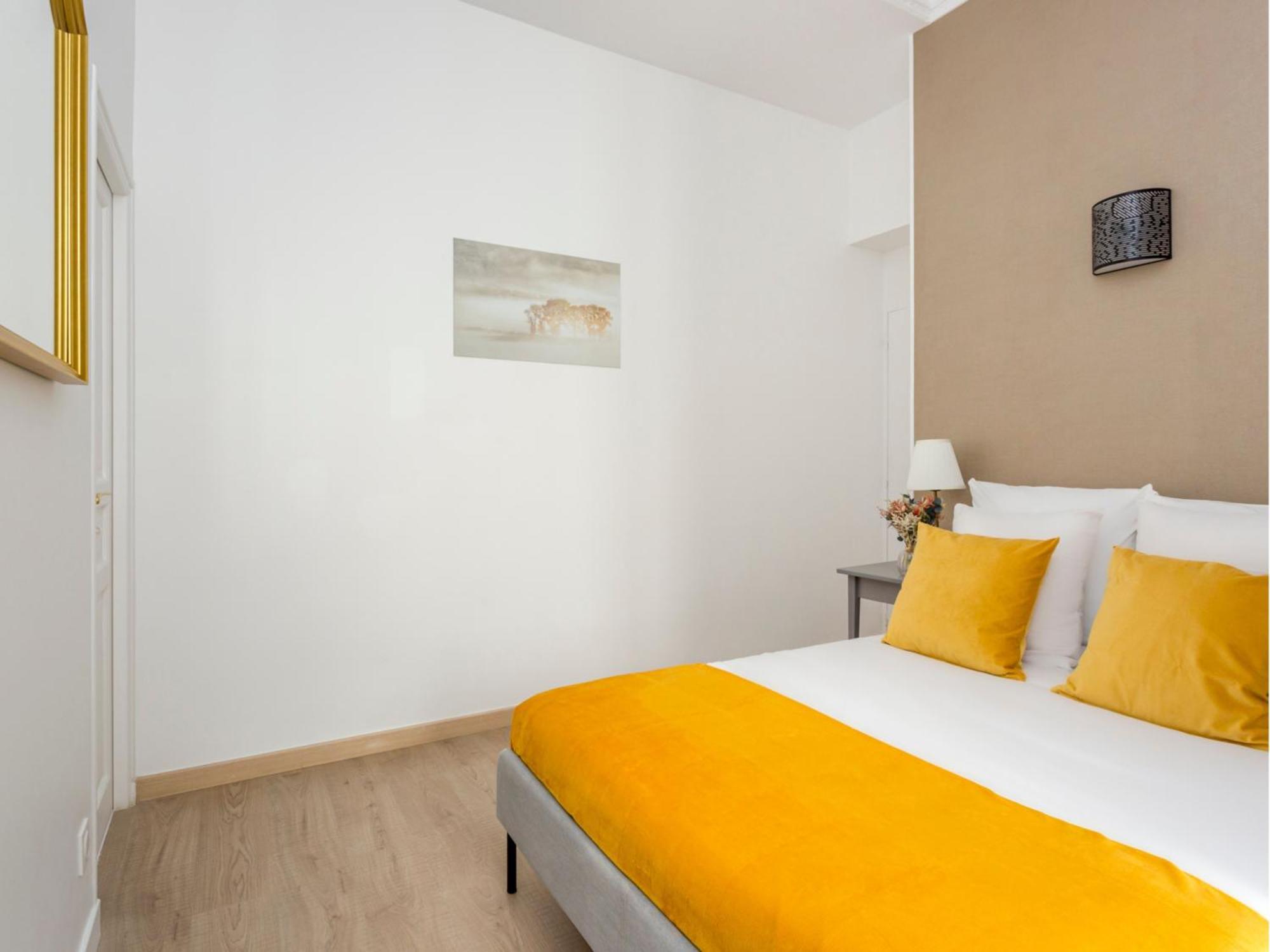 Cozy Apartment - Champs Elysees - Wagram パリ エクステリア 写真