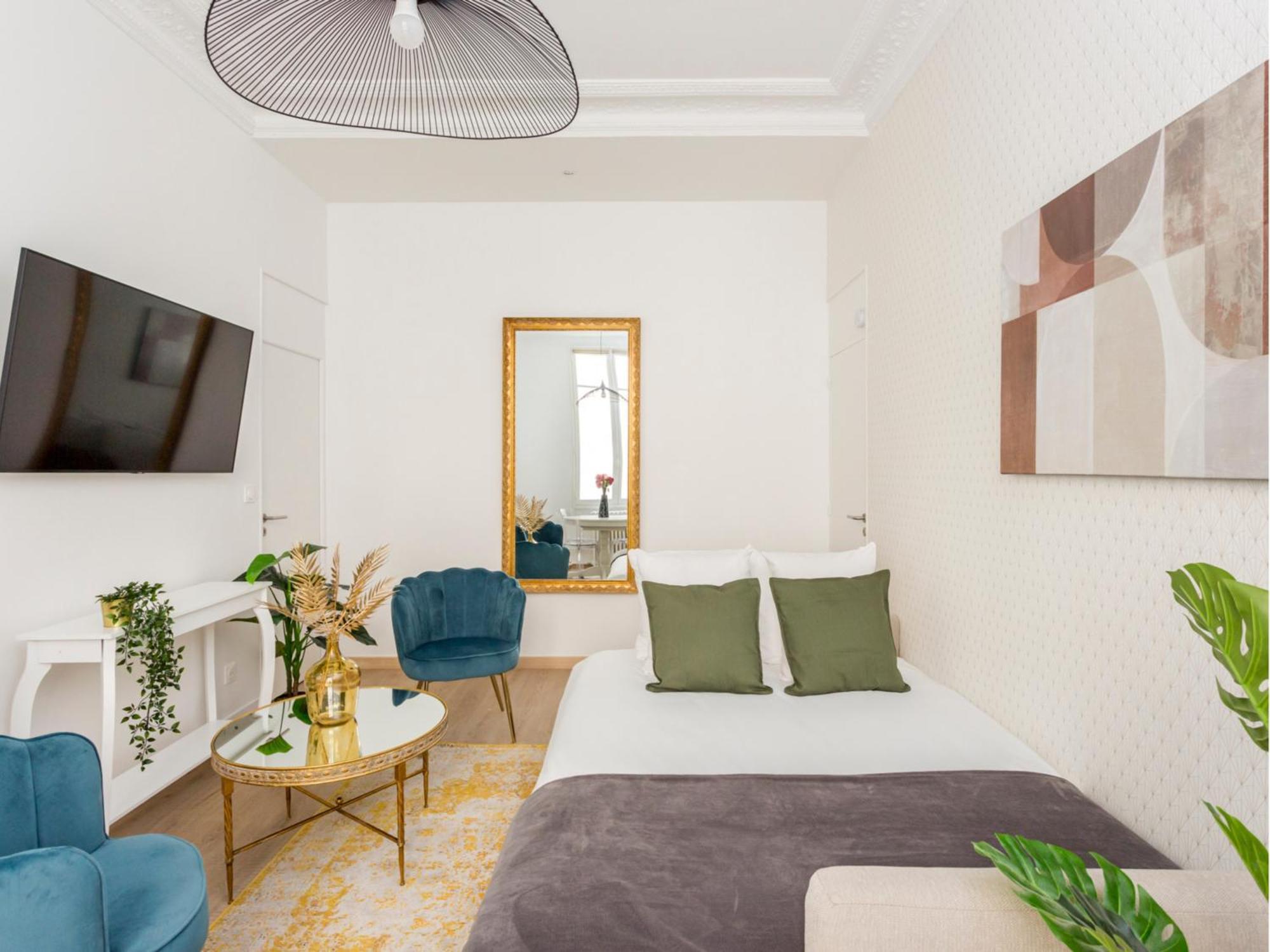 Cozy Apartment - Champs Elysees - Wagram パリ エクステリア 写真