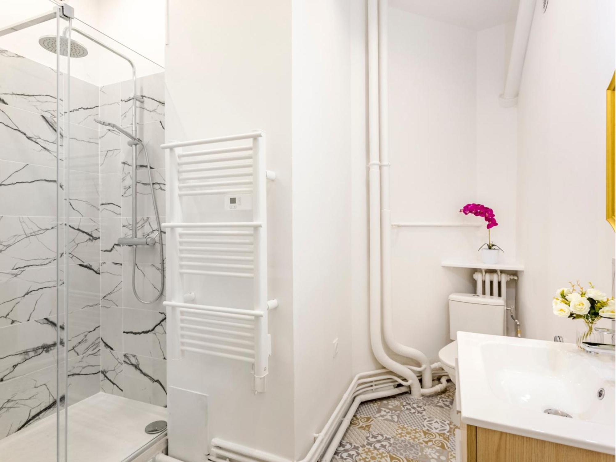 Cozy Apartment - Champs Elysees - Wagram パリ エクステリア 写真