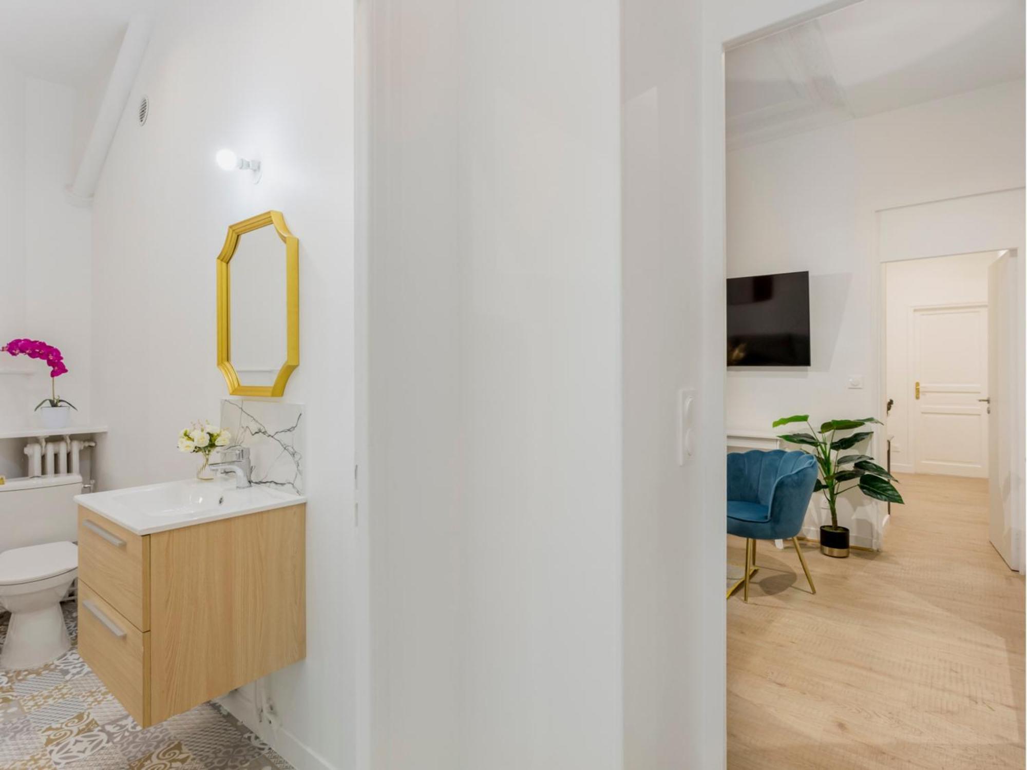 Cozy Apartment - Champs Elysees - Wagram パリ エクステリア 写真